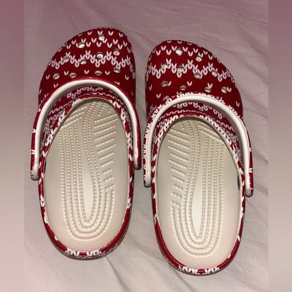 Red & White Sweater Crocs - Picture 2 of 5